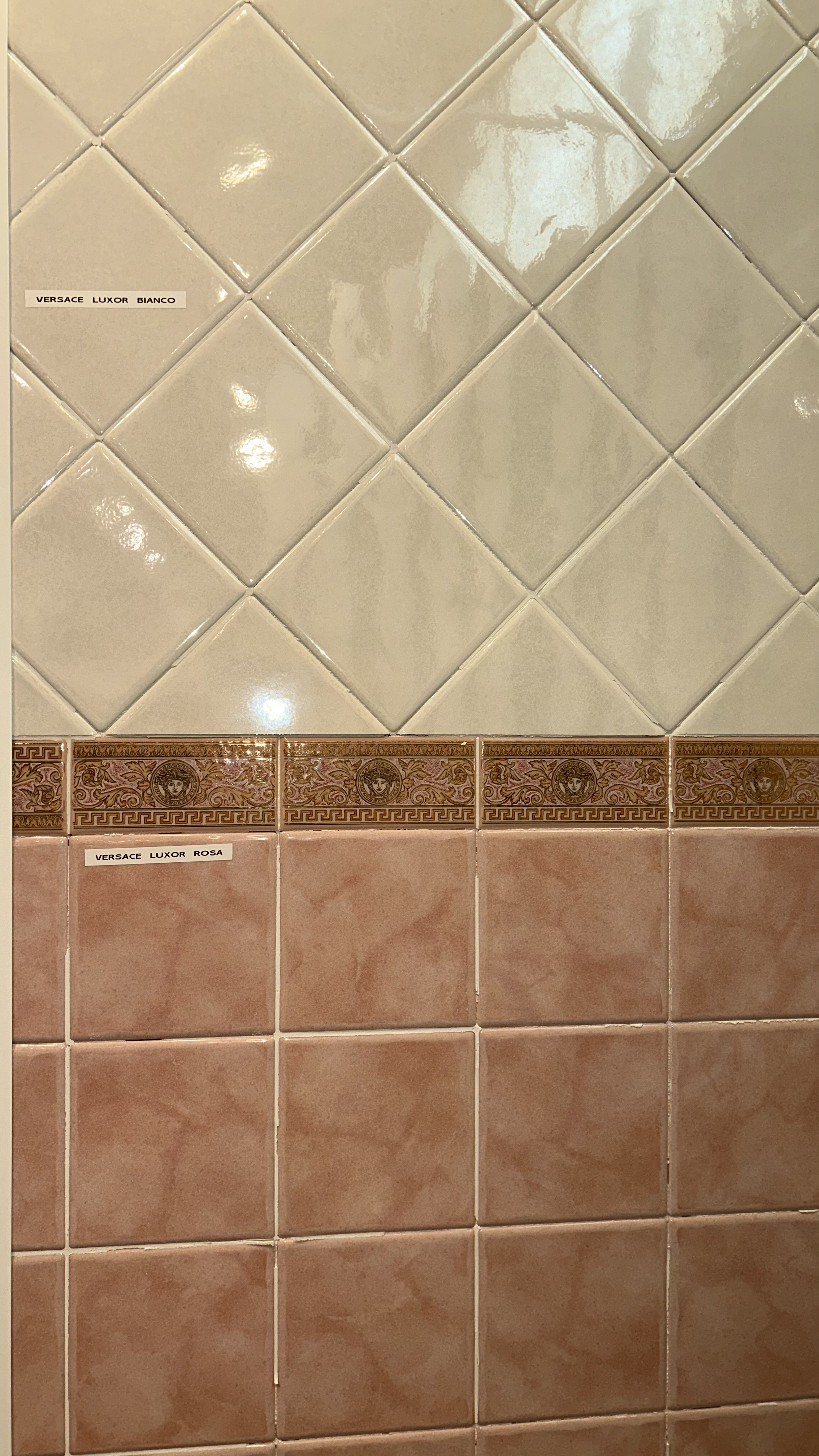 Versace Luxor Bianco / Versace Luxor Rosa — Ceramiche di Treviso — occasione showroom